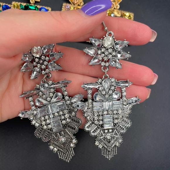 Sarrah Jewelry - Sample Sale ! 5 Star Rated New Boho Statement Rhinestone Statement Earrings